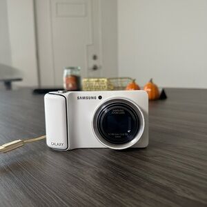 ‼️🛎️SOLD🛎️‼️Samsung Galaxy Digital Camera